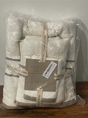 100% Turkish Towel Set - 1 Wash Cloth, Hand, 1 Face, 1 Body, 1 Mat Towel (Cream)